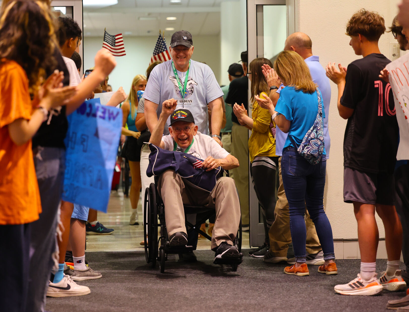 IMAGES | Honor Flight veterans return to Louisville after visiting war memorials in Washington, D.C.